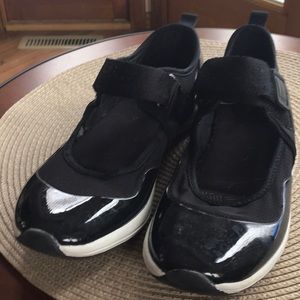 Lands End Woman’s Shoes